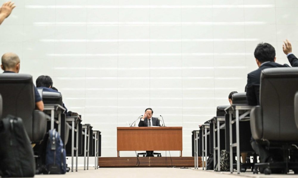 Tokyo on Edge: The Yen’s Plunge Rekindles Ghosts of Asian Financial Crises
