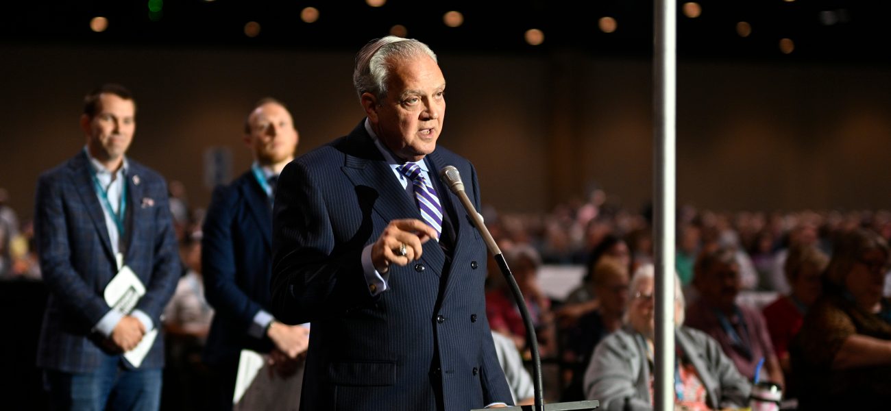 Creeping Orthodoxy: Southern Baptists Cementing Red Lines on Women’s Pulpits