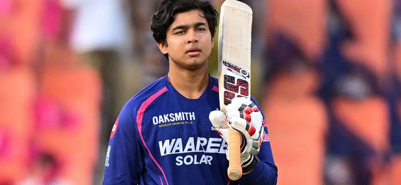School’s Out: Pat Cummins Wishes Teen Batting Sensation Was Still in Class