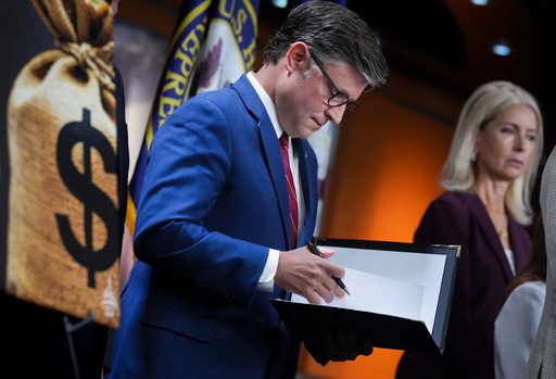 House Votes to Constrain Trump’s War Powers as Bipartisan Unease Swells Over Iran Conflict