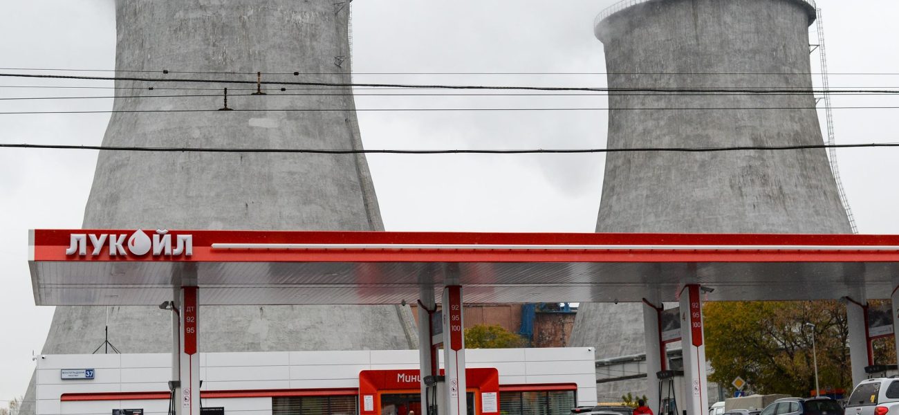 Energy Titan’s Ache: Kremlin’s Gambit Shifts to Buying Fuel, Not Just Selling It