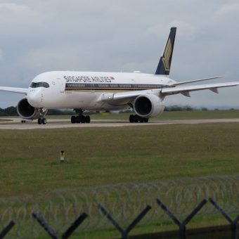 Passenger Jailed for Molesting Flight Attendant on Singapore Airlines Flight
