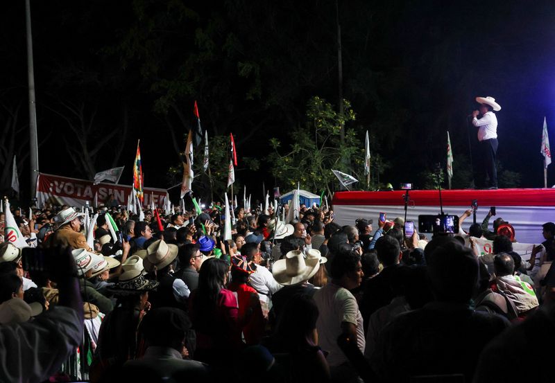 Peru’s Political Crucible: A Nation at the Brink, Again