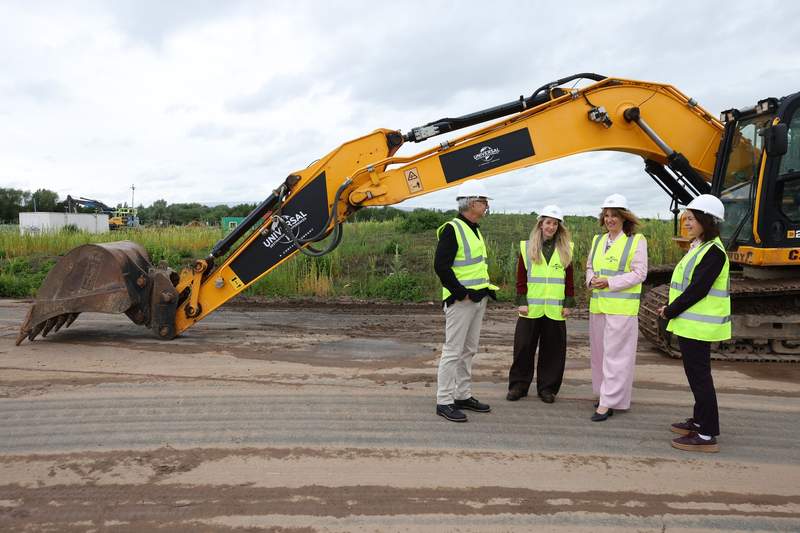 Silent Cranes, Stalled Progress: UK’s Construction Crisis Deepens