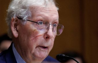 Republican Dissension Flares as Trump’s Grip Meets Midterm Pressure Cooker
