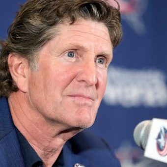 Oilers Tap Mike Babcock for Coaching Role After NHL Vetting