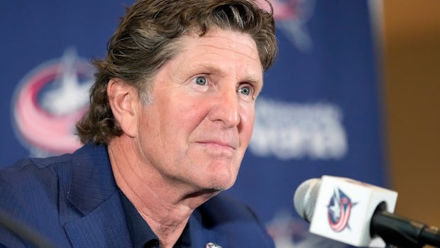 Oilers Tap Mike Babcock for Coaching Role After NHL Vetting