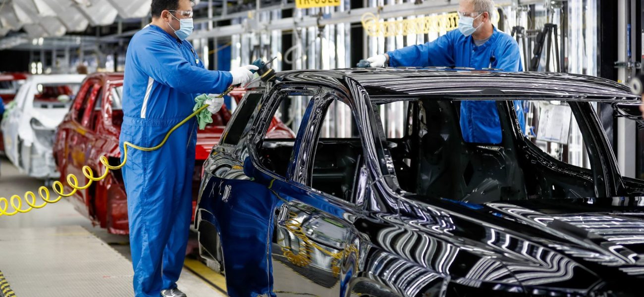 The Ghost in the Chassis: Ukraine’s Enduring Phantom Haunts Global Auto Lanes