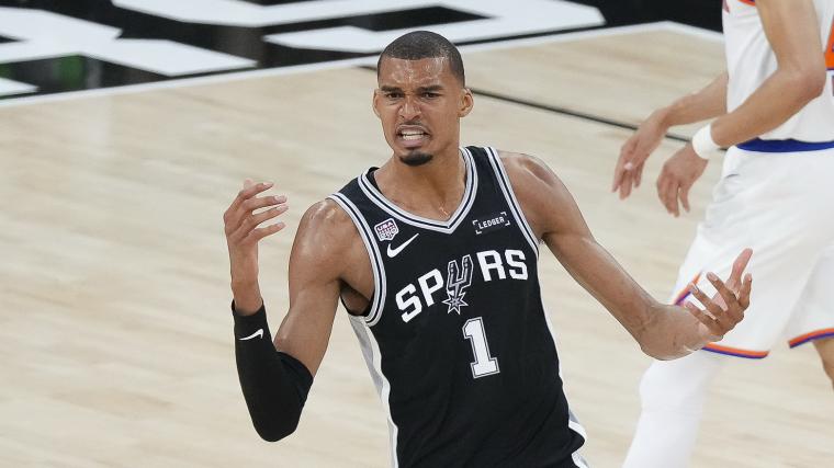 Knicks Hold Court as Spurs Stare Down Historical Abyss: A Geo-Strategic Mismatch on the Hardwood?