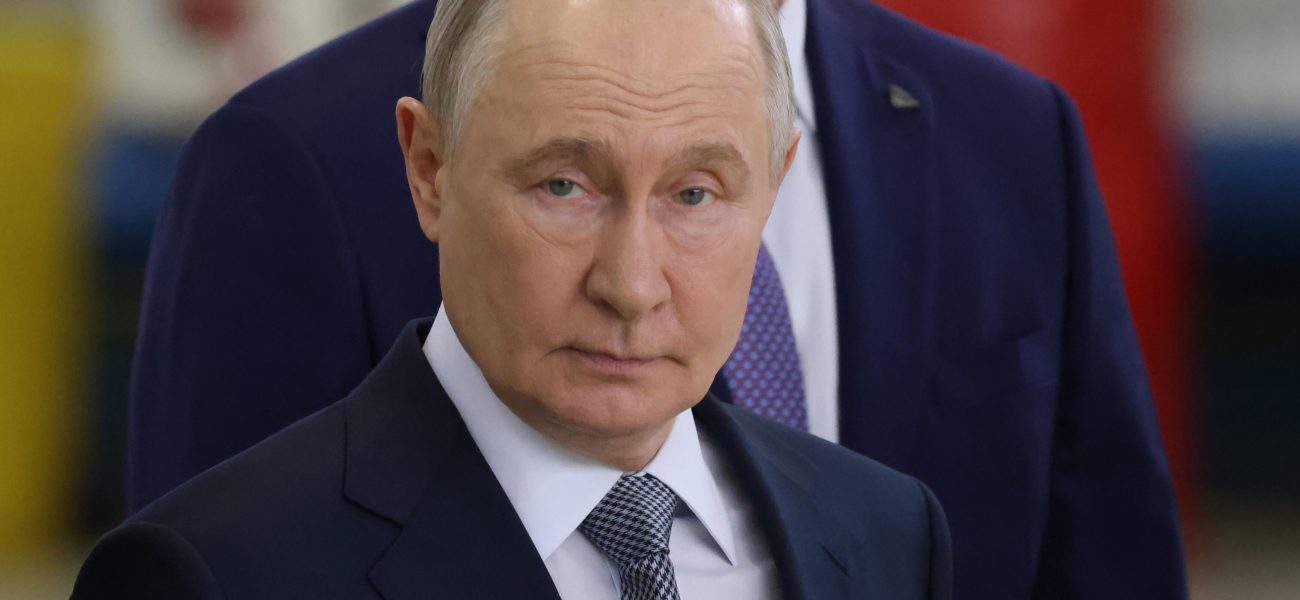 Kremlin Admits ‘Challenges’ from Ukrainian Strikes, Global Markets Jitter