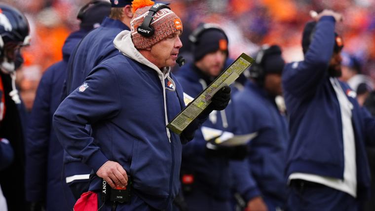 Denver’s Calculated Risk: Broncos Eye Familiar Face for QB Depth, Or Just Echoes of an Empire?