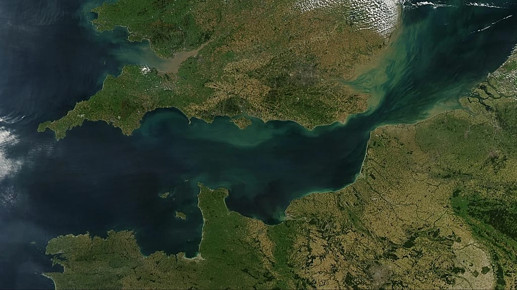 Shadow Games at Sea: Russia’s Channel Scuffle Raises Eyebrows