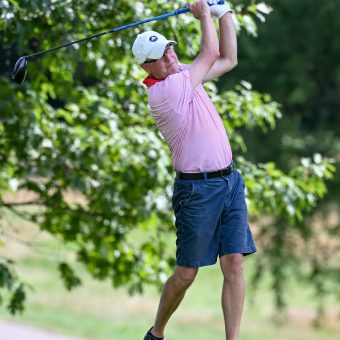 Fairway Foreboding: How City Golfers Battled More Than Just Bogeys Under an Unruly Sky