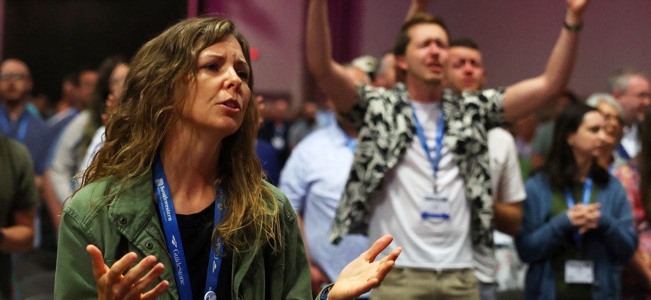 The Perennial Pulpit: Southern Baptists, Women, and the Geopolitics of Belief