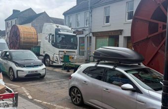 Fifty Miles of Futility: A Town’s Unraveling Infrastructure Echoes Global Vulnerability