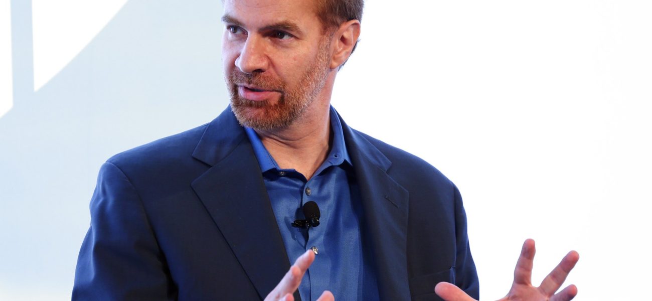 Algorithms & Apprenticeships: Stanford Economist’s Bleak Vision Unfurls