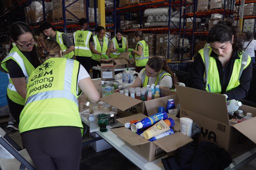 Caracas Quake Aftermath: A Global Diaspora Mobilizes as Borders Clench