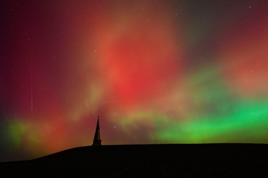 Celestial Disruptor: Solar Flare Pokes at Earth’s Digital Spine, Warns of Grid Fragility