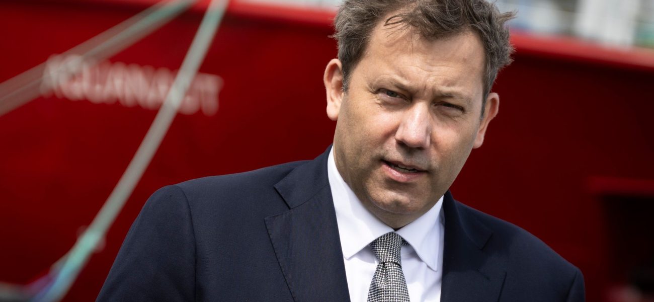 Berlin’s Underwater Gamble: German Finance Chief Courts Ottawa Amid Arctic Ambitions