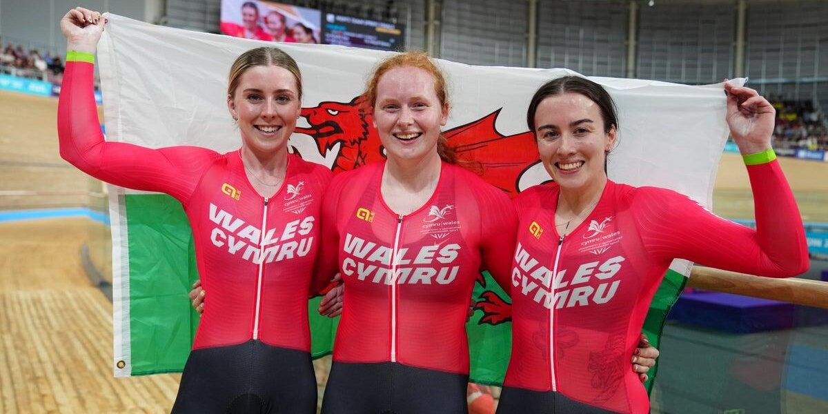 Emma Finucane Leads Wales to Gold in Dominant Commonwealth Games Team Sprint