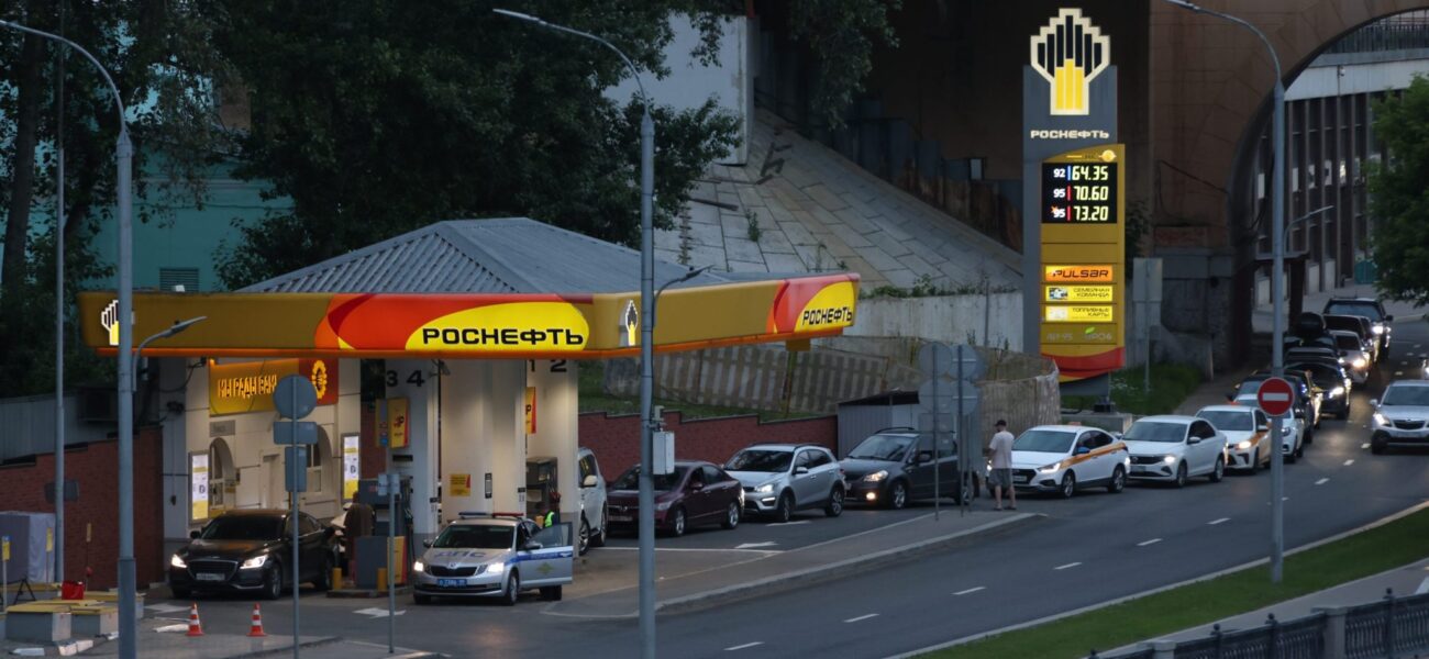 Shadows of Scarcity: Russia’s Fuel Lines Spark Nostalgia for Unwanted Era