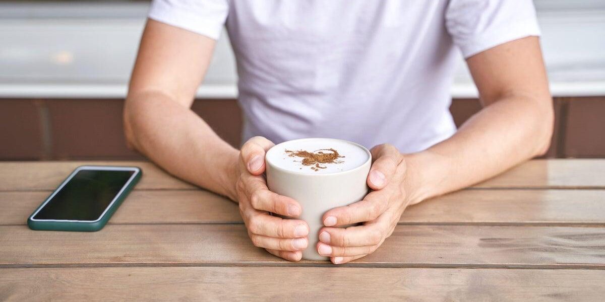 Elevated Caffeine Levels Linked to Increased Blood Pressure and Heart Rhythms