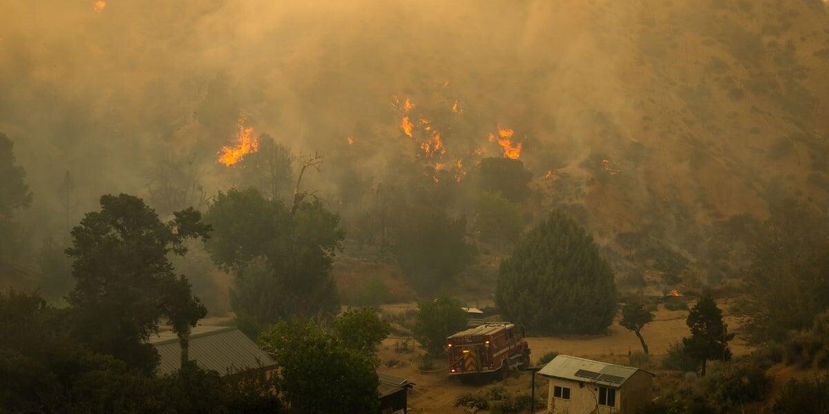 LA Wildfire Forces Evacuations Amid Intense Heatwave
