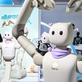 Global Disparity in AI Debate: West Dominates, Majority Left Behind