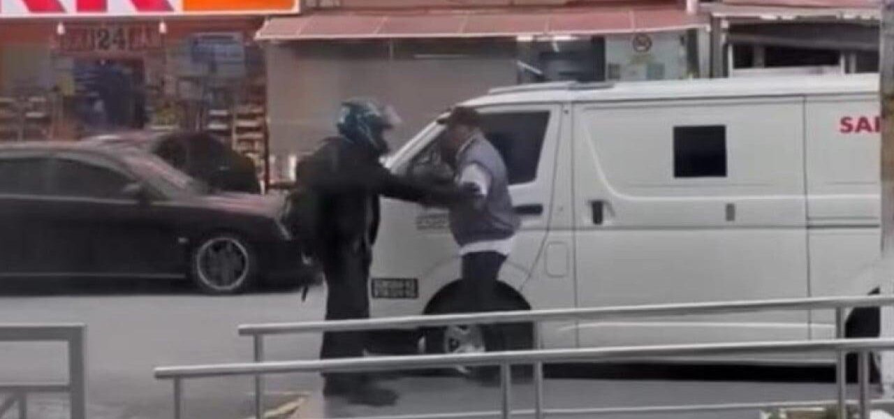 Malaysia: Swift Guard Action Thwarts Bank Robbery Attempt