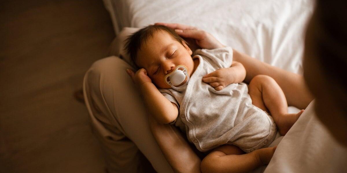 Groundbreaking Study Reveals Unexpected Health Benefit of Newborn’s First Exposure to Mother’s Microbiome