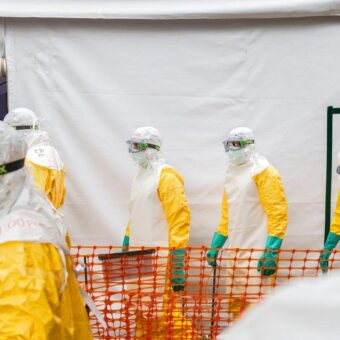 Ebola Toll Reaches 1,000 as Mistrust Deters Clinic Visits