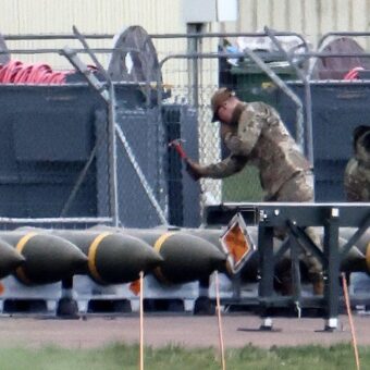UK Prepared to Intercept Iranian Missiles Amid Threats to RAF Base