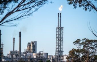 Australia Considers First New Oil Refinery in 60 Years Amid Middle East War Australia Considers First New Oil Refinery in 60 Years Amid Middle East War