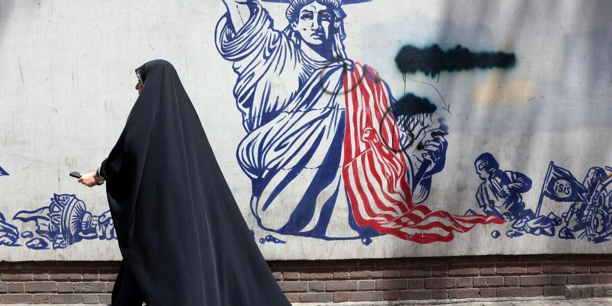 US, Iran Exchange Strikes Amid Hormuz Closure Claims