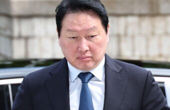 Record-Breaking 4 Million Divorce Settlement for SK Group Chairman Record-Breaking 4 Million Divorce Settlement for SK Group Chairman