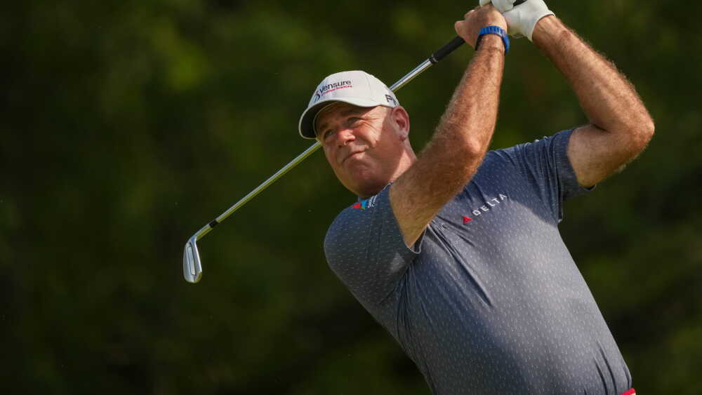Rain, Redemption, and a Familiar Foe: Senior Open’s Stormy Climax Looms