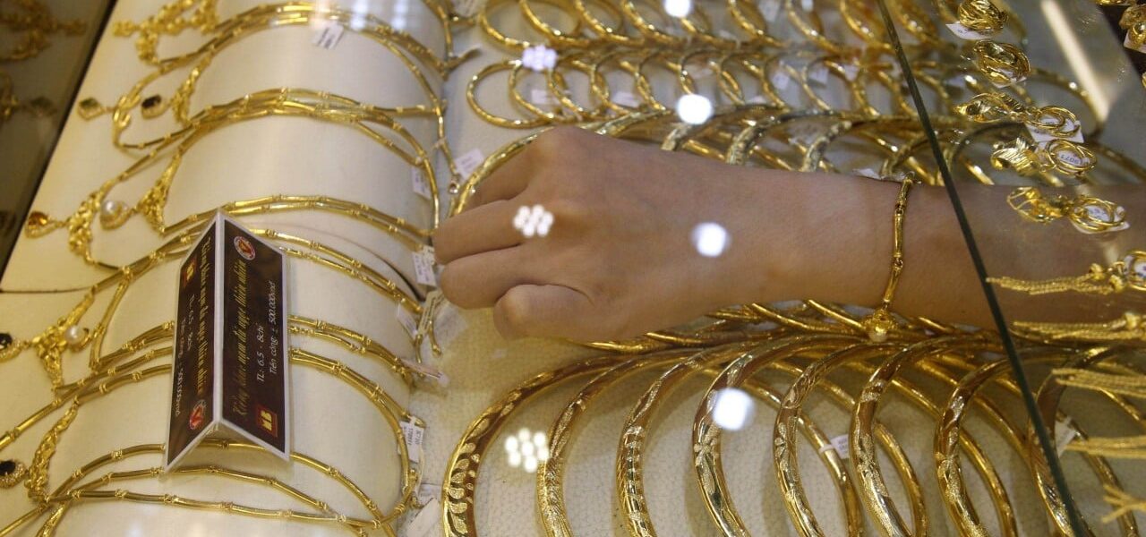 Vietnam’s Gemstone Certification Under Scrutiny Amidst Regional Smuggling Allegations