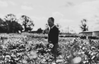 Rose Growing Icon David Austin Passes Away at 67