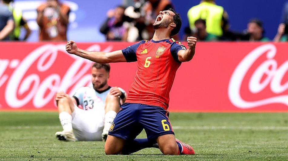 Spain’s Understated Arsenal Man Proves Unlikely Scaffolding Amidst Rising Stardom