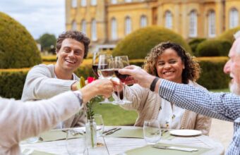 Top UK Garden Restaurants: Savor Fresh, Locally Grown Cuisine