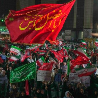 US-Iran Tensions Escalate: Strikes Exchanged Over Strait of Hormuz