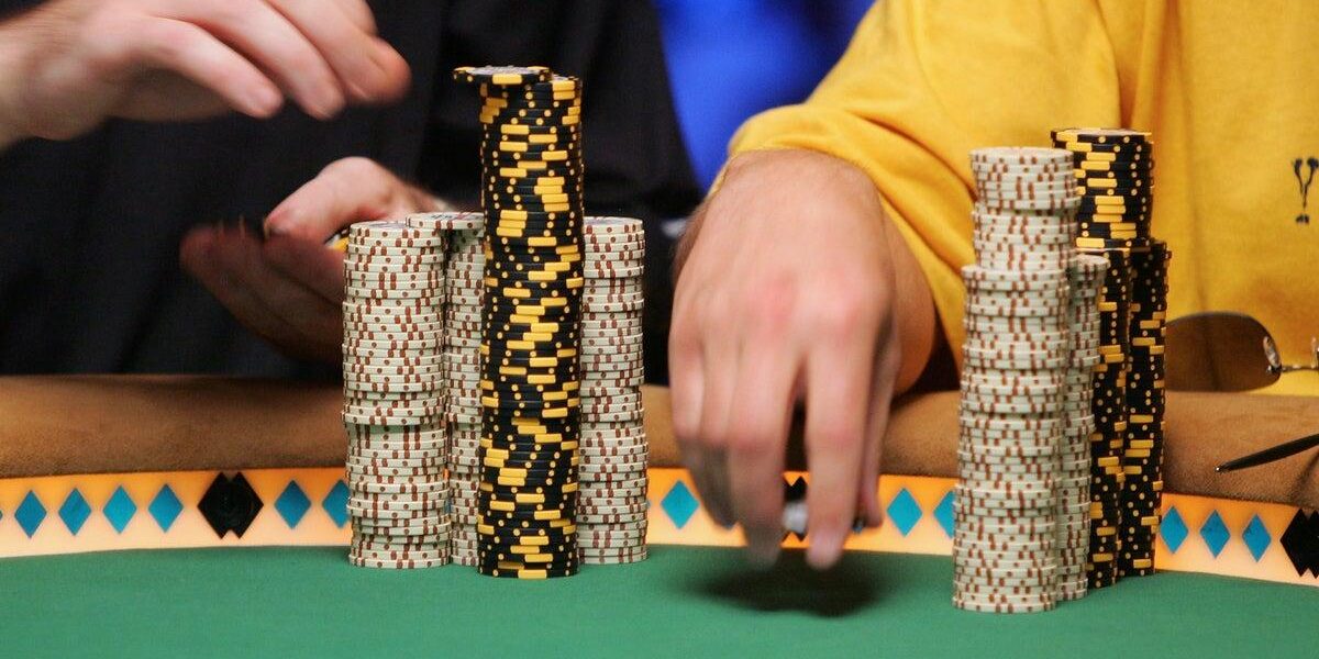 Poker Champion Jared Griener Robbed of ,000 in Vegas Airbnb Heist