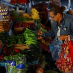 Mexico’s Economic Confidence Game: When National Pride Meets Global Forecasts