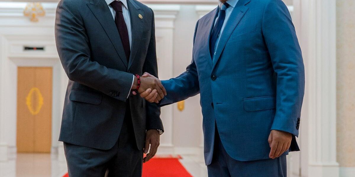 FBI Director Meets Cambodian PM to Enhance Security Cooperation Against Online Scams