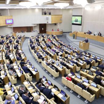 The Ghost of a Ballot: Kremlin Silences an Unexpected Challenger as Russia Prepares to Vote