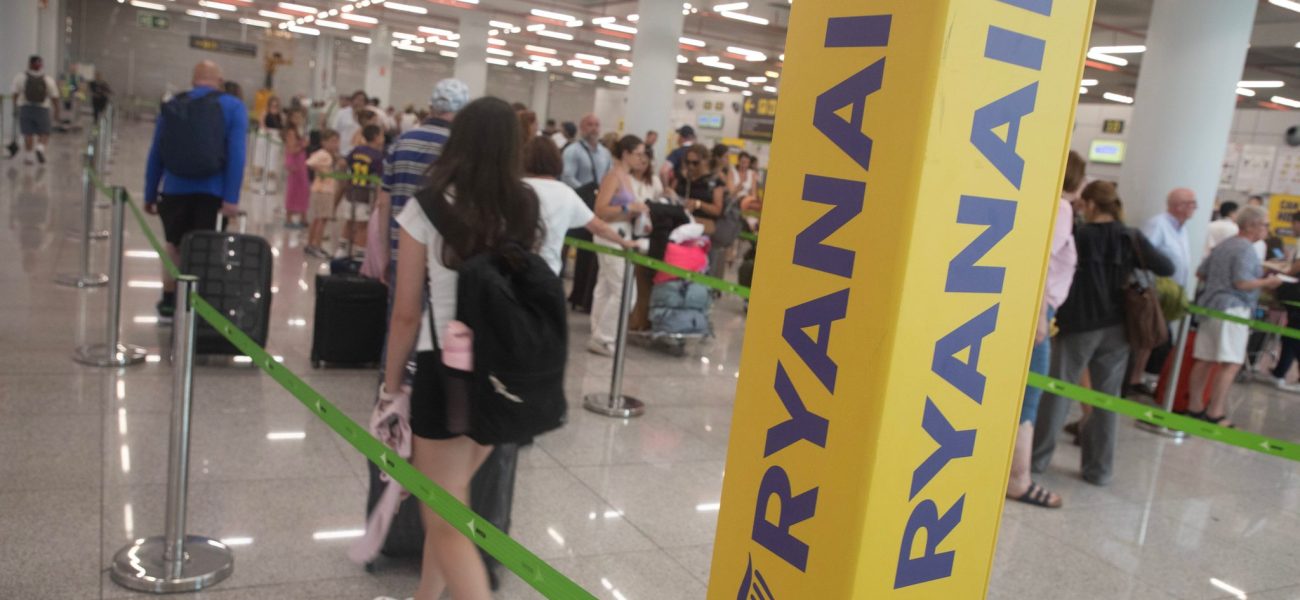 EU Border Bottleneck Looms: Ryanair’s Grim Forewarning Unmasks Deeper European Strains