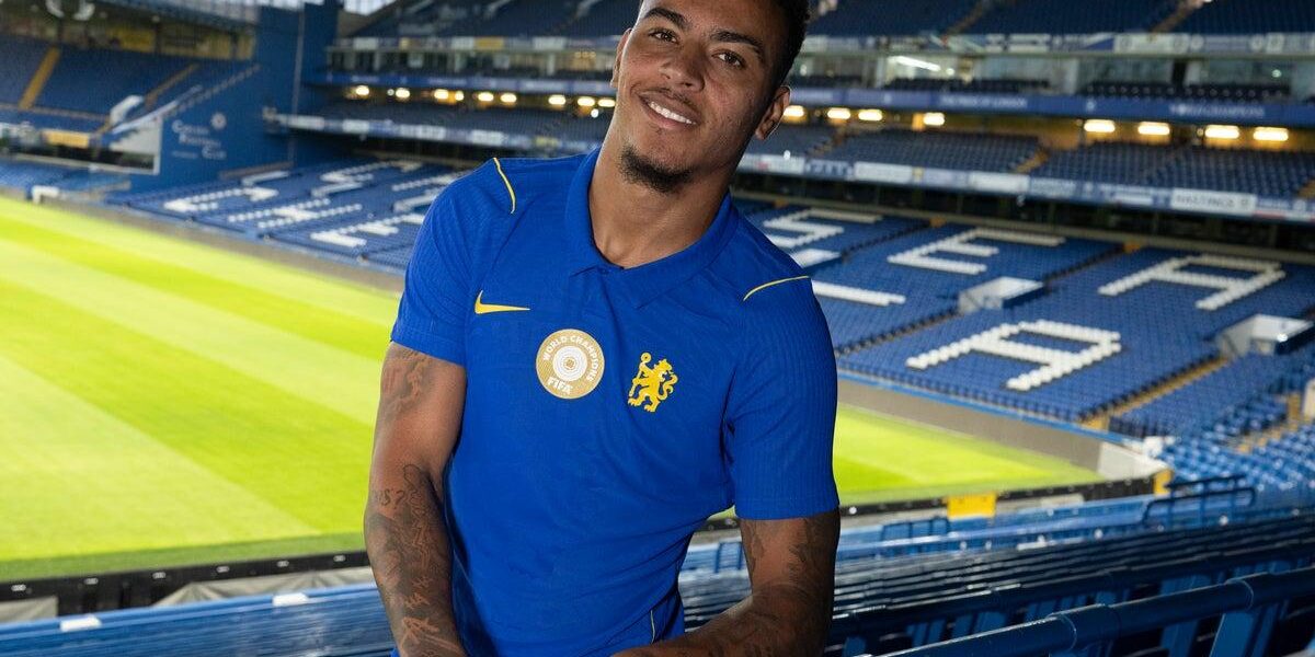 Chelsea Secures British Record Transfer for Morgan Rogers