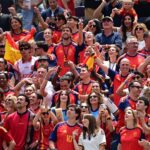 The Golden Thread and the Cheap Jersey: Unpacking Football’s Economic Hypnosis Amidst World Cup Frenzy The Golden Thread and the Cheap Jersey: Unpacking Football’s Economic Hypnosis Amidst World Cup Frenzy