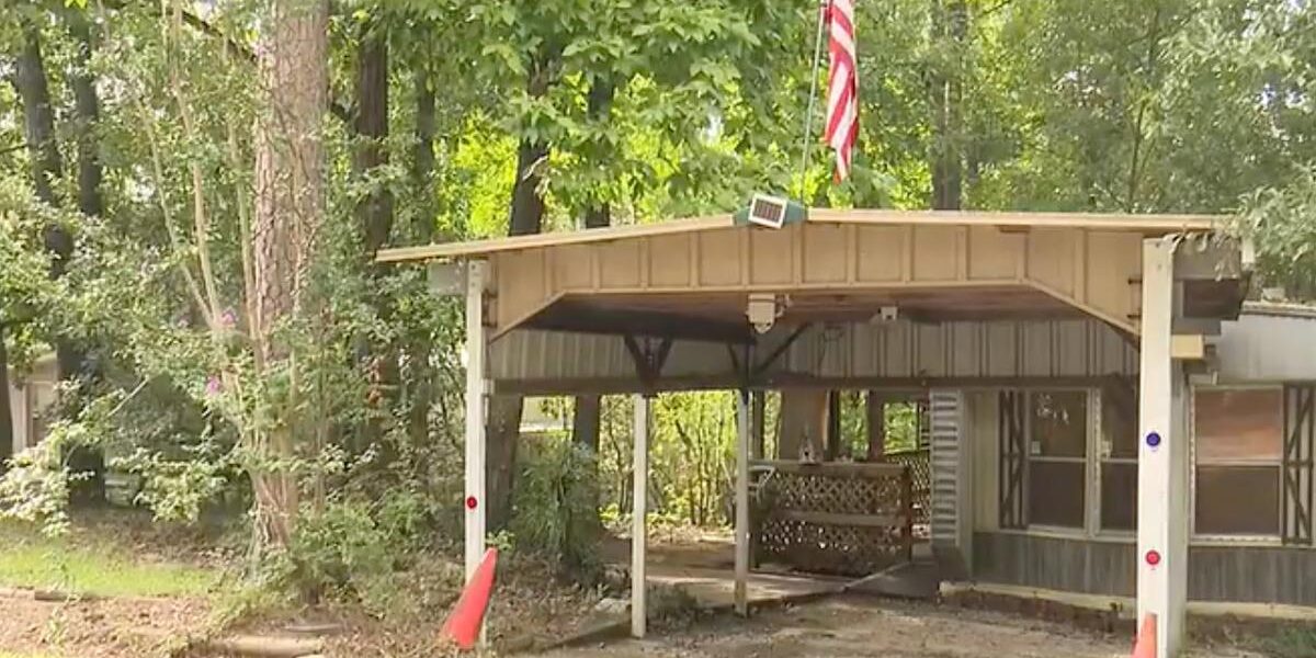 Georgia Man Dies from Severe Arm Laceration After Breaking Into His Home