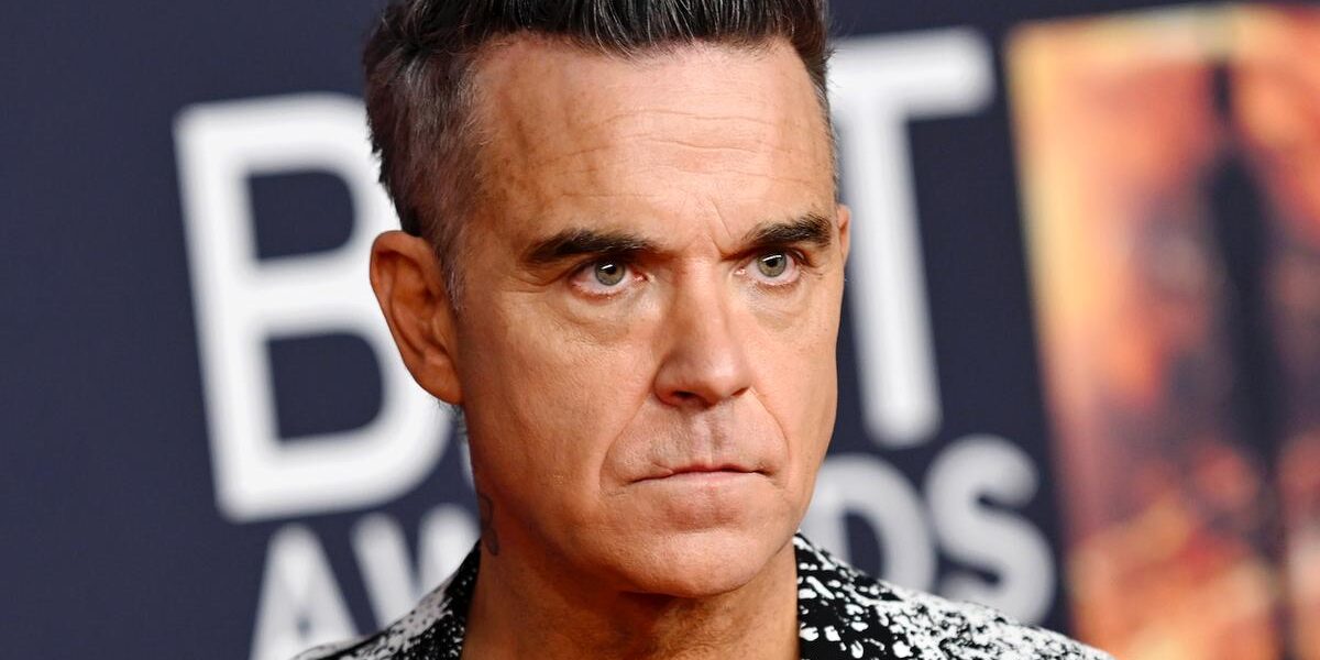 Robbie Williams Denies Drug Use Amid World Cup Mint Gaffe